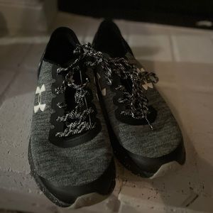 women’s shoes